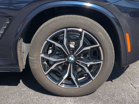 Used 2023 BMW X4 xDrive30i w/ M Sport Package image 11