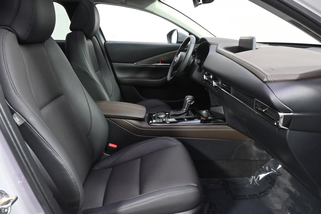 Used 2025 MAZDA CX-30 AWD 2.5 S w/ Premium Package image 16