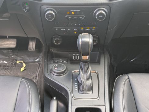 Used 2019 Ford Ranger Lariat w/ Equipment Group 501A Mid image 19