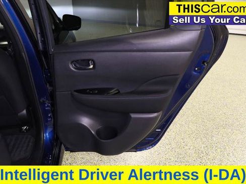 Used 2022 Nissan Leaf SV w/ SV Technology Package image 25