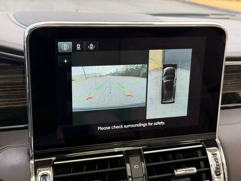 Used 2021 Lincoln Navigator Black Label w/ Special Edition Package image 21