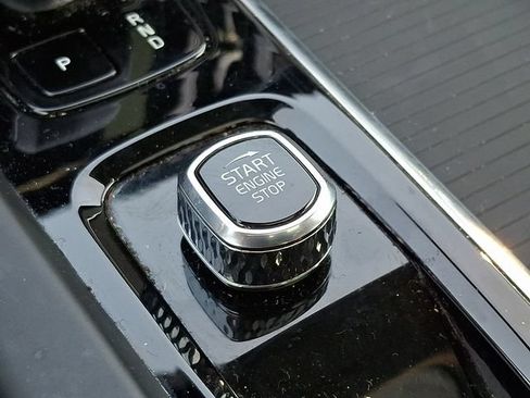 Used 2023 Volvo S60 B5 Core w/ Climate Package FWD image 25