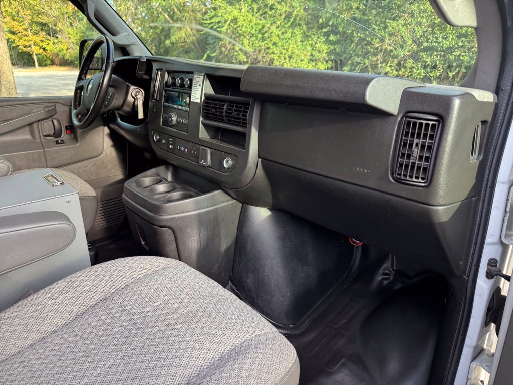 Used 2021 Chevrolet Express 2500 w/ Driver Convenience Package RWD image 10