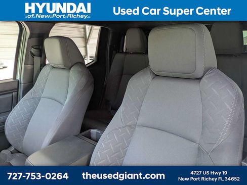 Used 2025 Toyota Tacoma SR RWD image 7