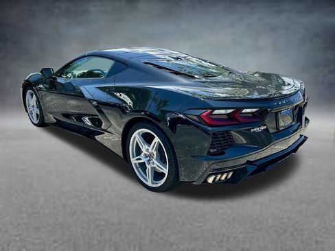 Used 2025 Chevrolet Corvette Stingray Premium Cpe w/ 3LT RWD image 7