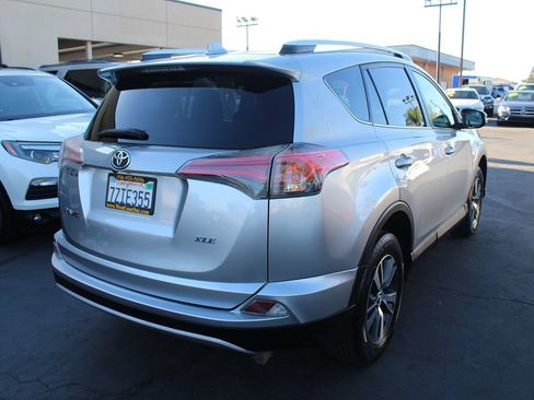Used 2016 Toyota RAV4 XLE FWD image 7