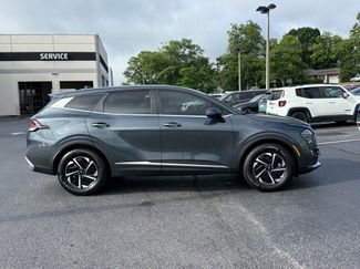 New 2025 Kia Sportage LX video 2