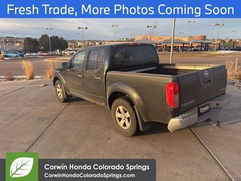 Used 2012 Nissan Frontier SV w/ SV Premium Utility Pkg image 5