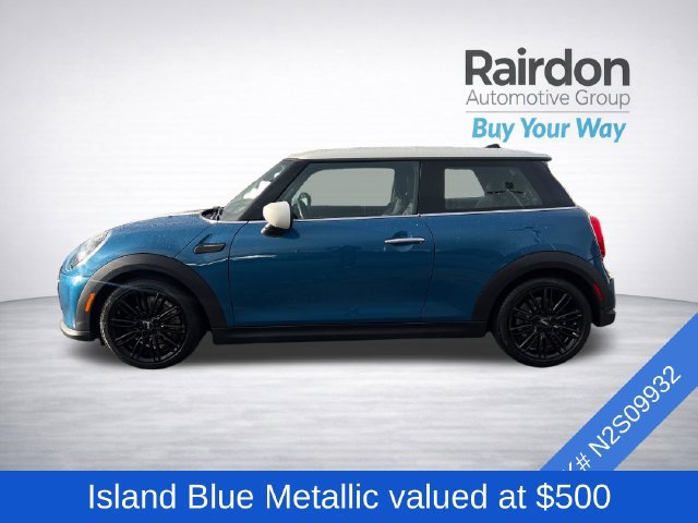 Used 2022 MINI Cooper 2-Door Hardtop FWD image 4