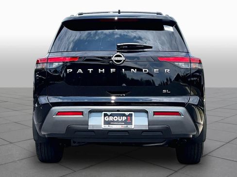 New 2026 Nissan Pathfinder SL FWD image 4