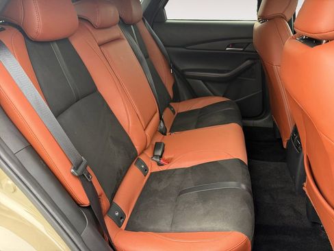 Used 2025 MAZDA CX-30 Carbon image 31