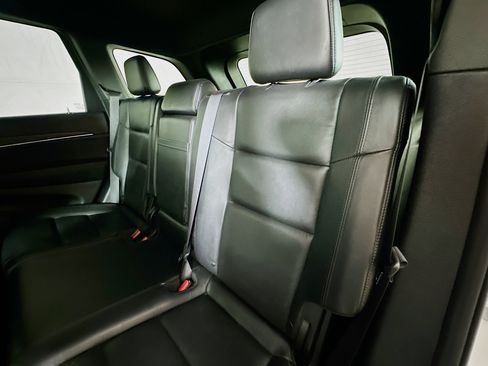 Used 2019 Jeep Grand Cherokee Limited AWD/4WD image 24
