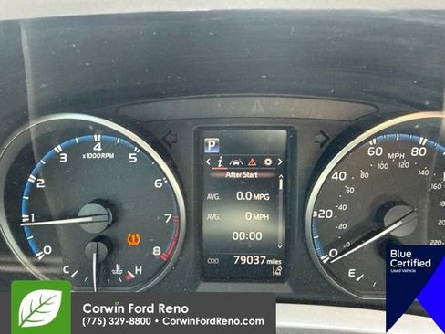 Used 2018 Toyota RAV4 LE w/ All Weather Liner Package AWD/4WD image 18
