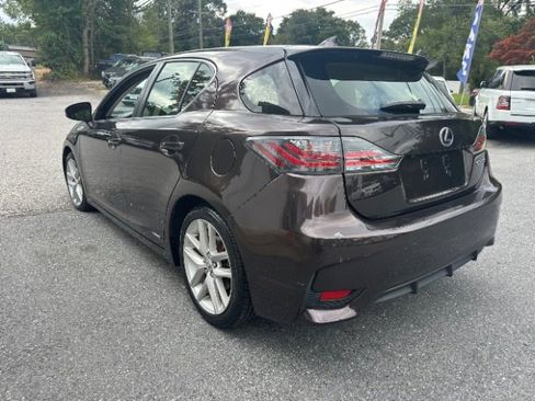 Used 2015 Lexus CT 200h w/ Seat Comfort Package image 3