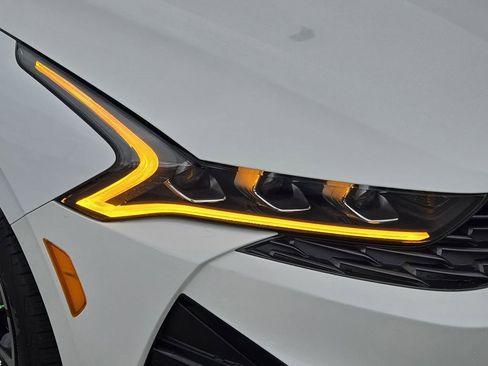 Used 2024 Kia K5 GT-Line w/ GT-Line Premium Package image 5