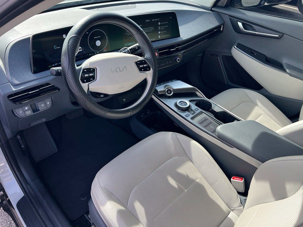 Certified 2023 Kia EV6 Wind RWD image 15