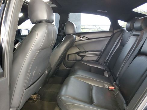 Used 2019 Honda Civic EX image 9