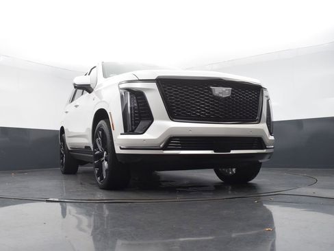 Certified 2025 Cadillac Escalade Sport Platinum image 53