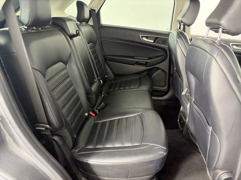 Certified 2024 Ford Edge SEL image 29
