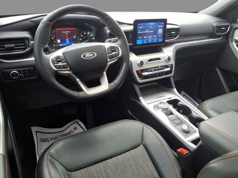 Used 2024 Ford Explorer Timberline w/ Timberline Technology Package image 6