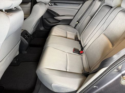 Used 2019 Honda Accord EX image 22