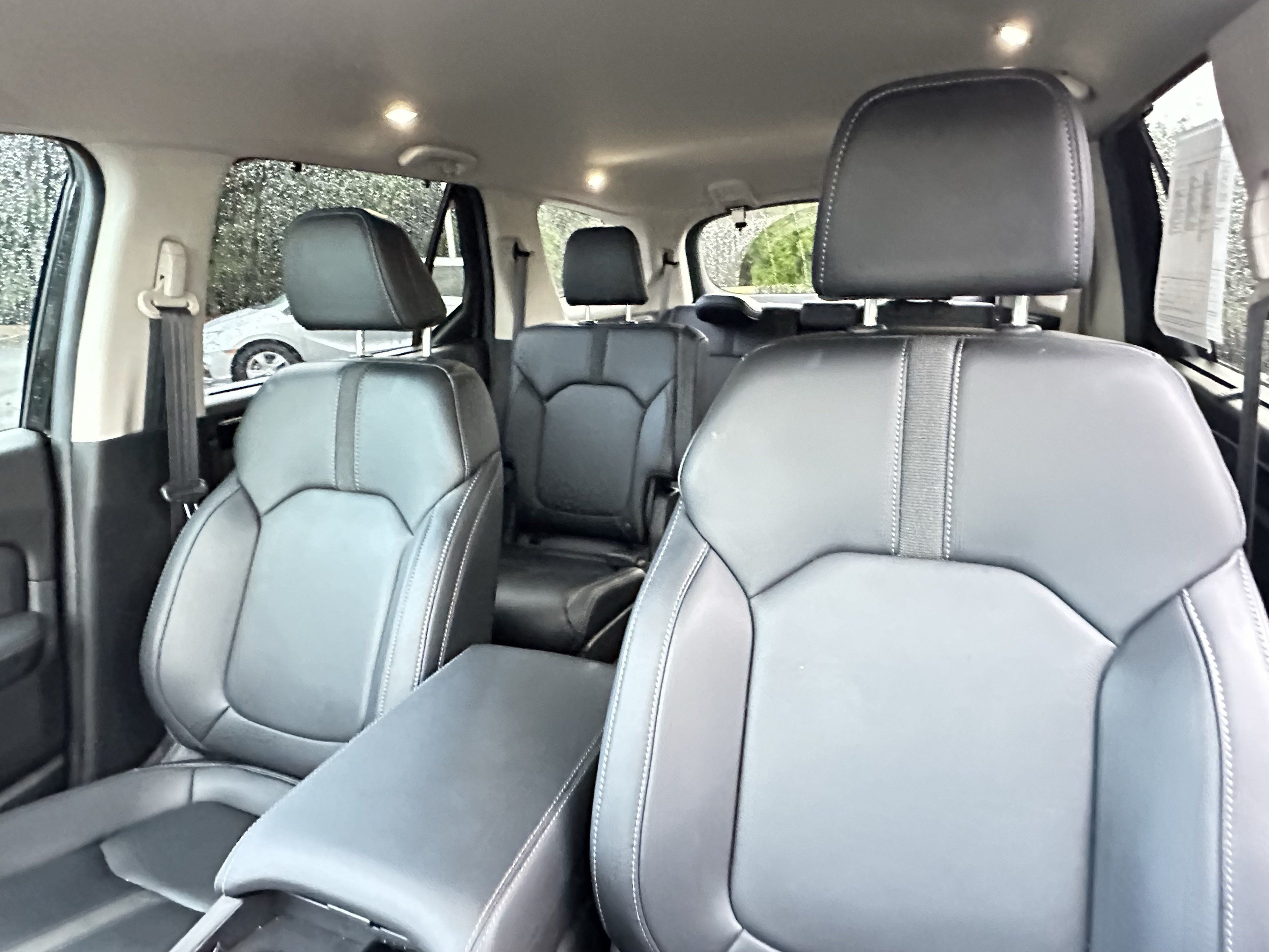 Used 2024 Honda Pilot EX-L image 7