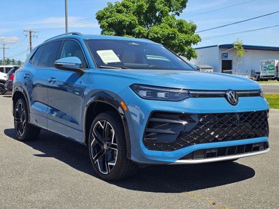 Used 2025 Volkswagen Tiguan SEL R-Line