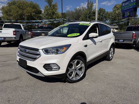 Used 2019 Ford Escape Titanium AWD/4WD image 1