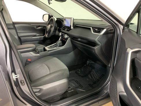 Used 2024 Toyota RAV4 XLE w/ Convenience Package AWD/4WD image 39