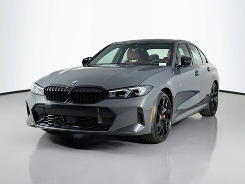 Used 2026 BMW 330i Sedan w/ M Sport Package RWD image 3