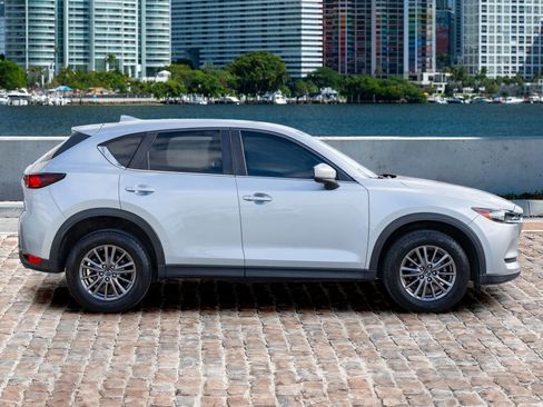 Used 2018 MAZDA CX-5 Sport image 4