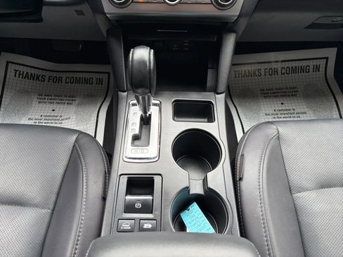 Used 2017 Subaru Outback 3.6R Limited AWD/4WD image 27