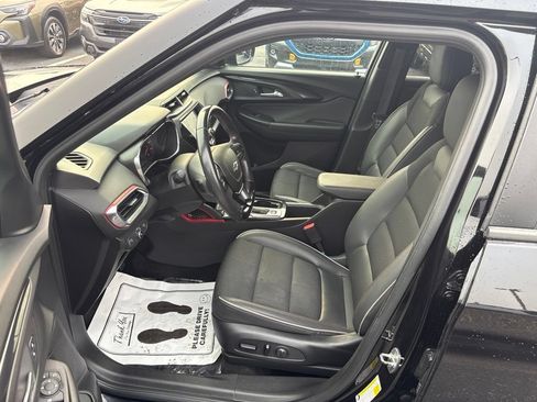 Used 2021 Chevrolet TrailBlazer RS w/ Convenience Package AWD/4WD image 9