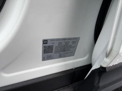 Used 2022 Chevrolet Equinox Premier image 30