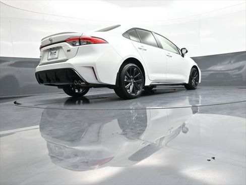 Certified 2026 Toyota Corolla SE FWD image 29