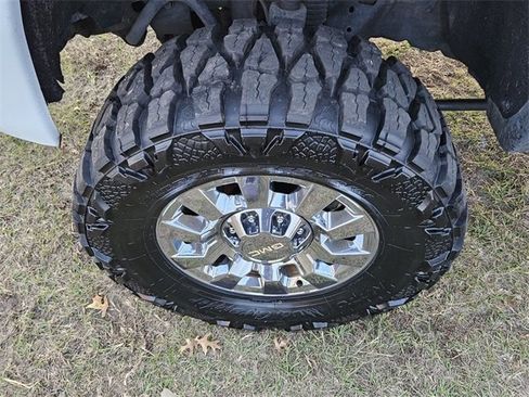 Used 2015 GMC Sierra 3500 Denali w/ Duramax Plus Package image 9