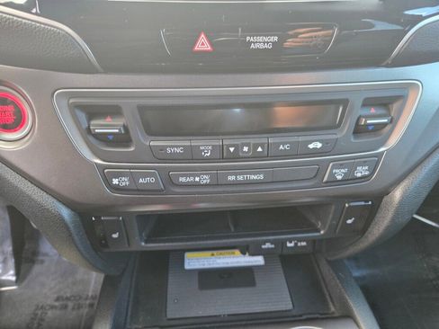 Certified 2023 Honda Passport EX-L image 18