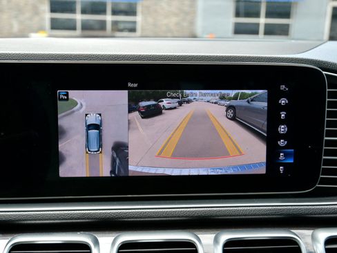 Used 2020 Mercedes-Benz GLE 350 image 18