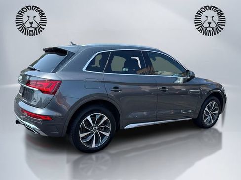 Used 2022 Audi Q5 2.0T Premium Plus w/ Premium Plus Package AWD/4WD image 6