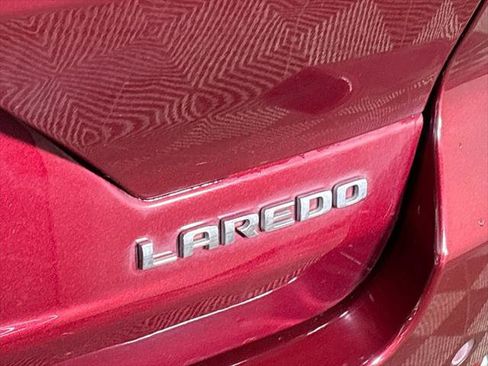 Certified 2023 Jeep Grand Cherokee Laredo w/ Luxury Tech Group I AWD/4WD image 24