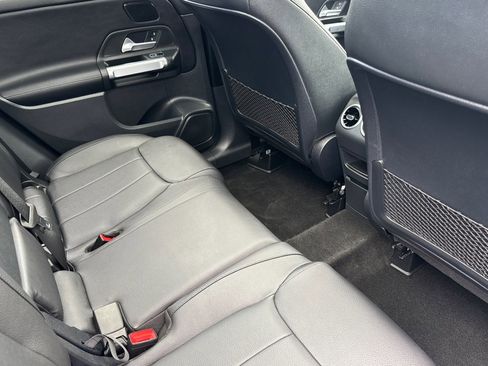 Certified 2024 Mercedes-Benz GLB 250 image 32