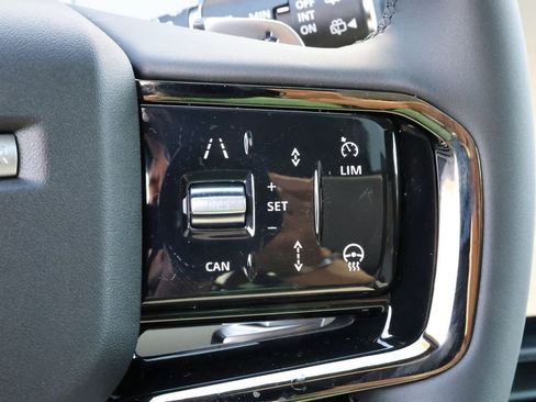 New 2026 Land Rover Range Rover Evoque S AWD/4WD image 18