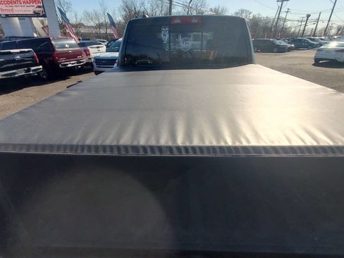 Used 2017 RAM 1500 Laramie w/ Convenience Group image 6