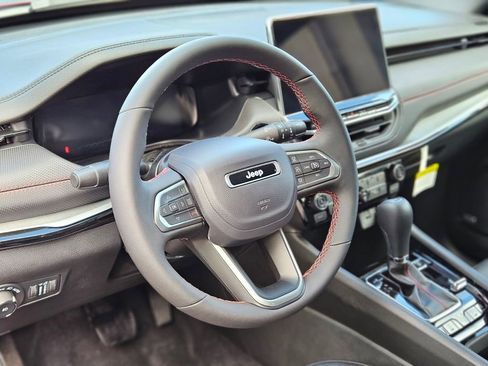 New 2026 Jeep Compass Trailhawk w/ Sun, Sound & Navigation Group image 19