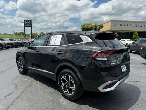 Used 2024 Kia Sportage LX AWD/4WD image 25
