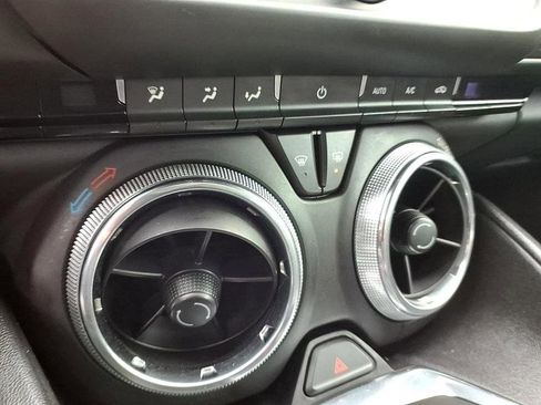 Used 2019 Chevrolet Camaro LT image 33