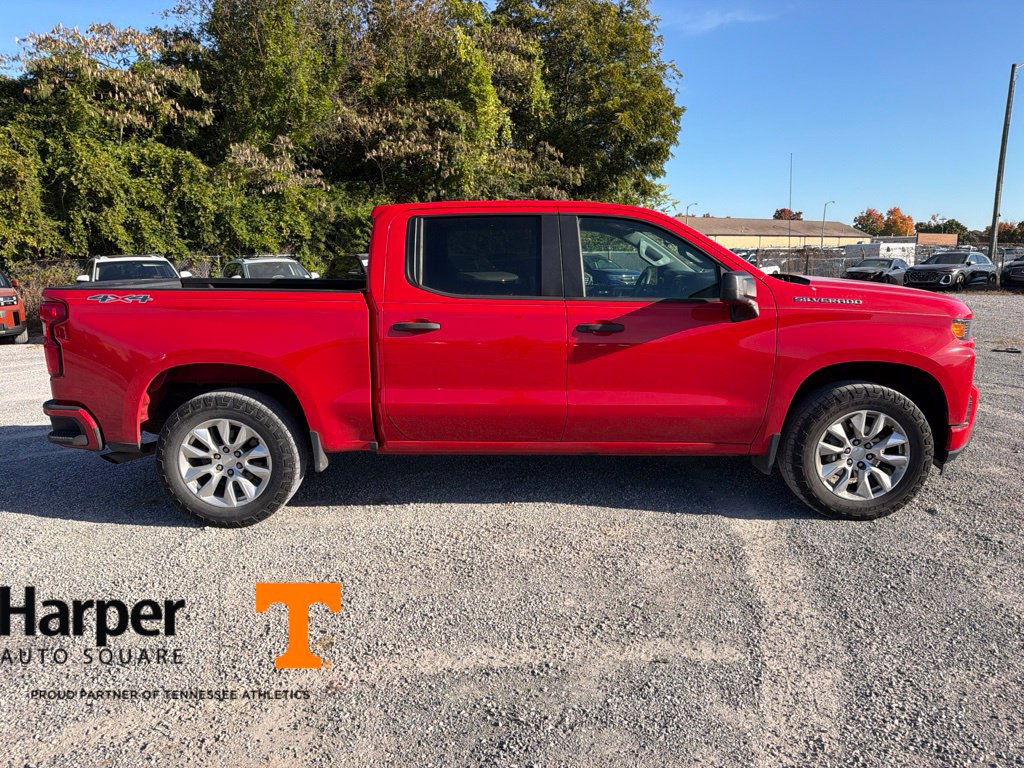 Used 2020 Chevrolet Silverado 1500 Custom w/ Custom Value Package AWD/4WD image 6