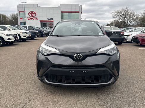 Used 2021 Toyota C-HR LE image 2