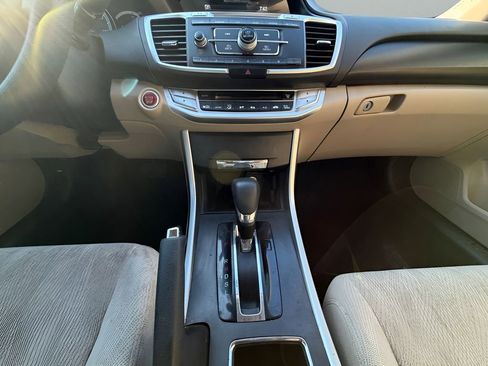 Used 2014 Honda Accord EX image 15
