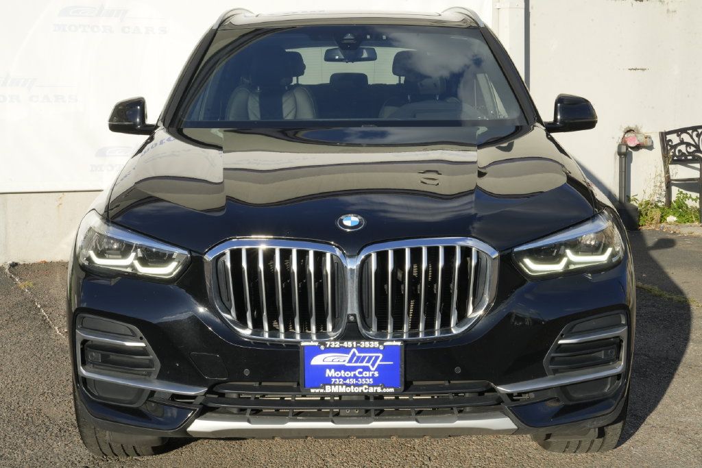 Used 2023 BMW X5 xDrive40i w/ Premium Package AWD/4WD image 5